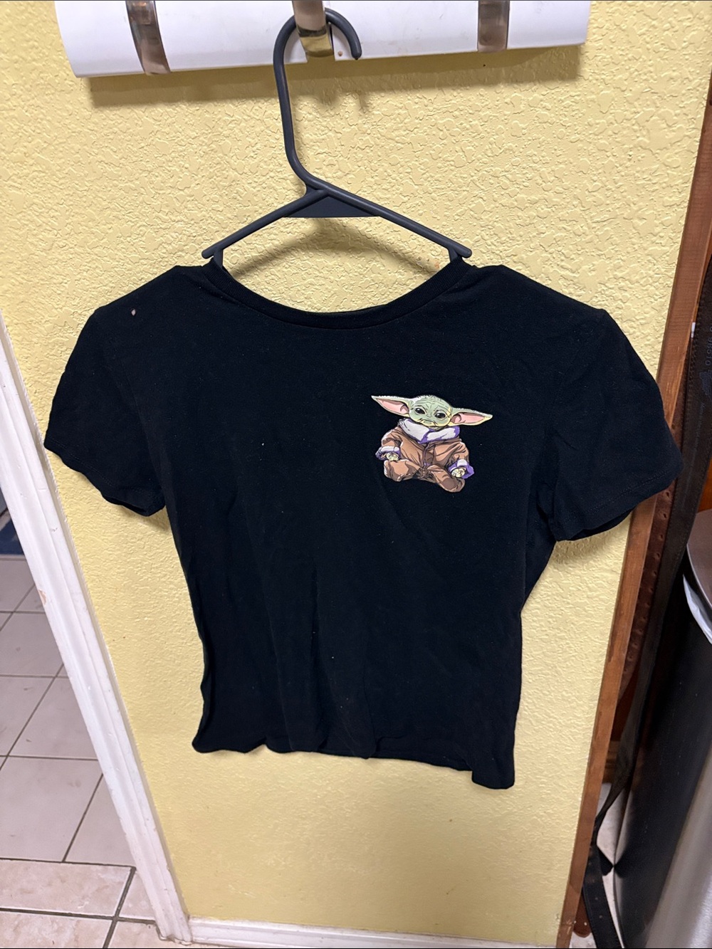 Star Wars Black Kids Tee with Green Baby Yoda Graphic